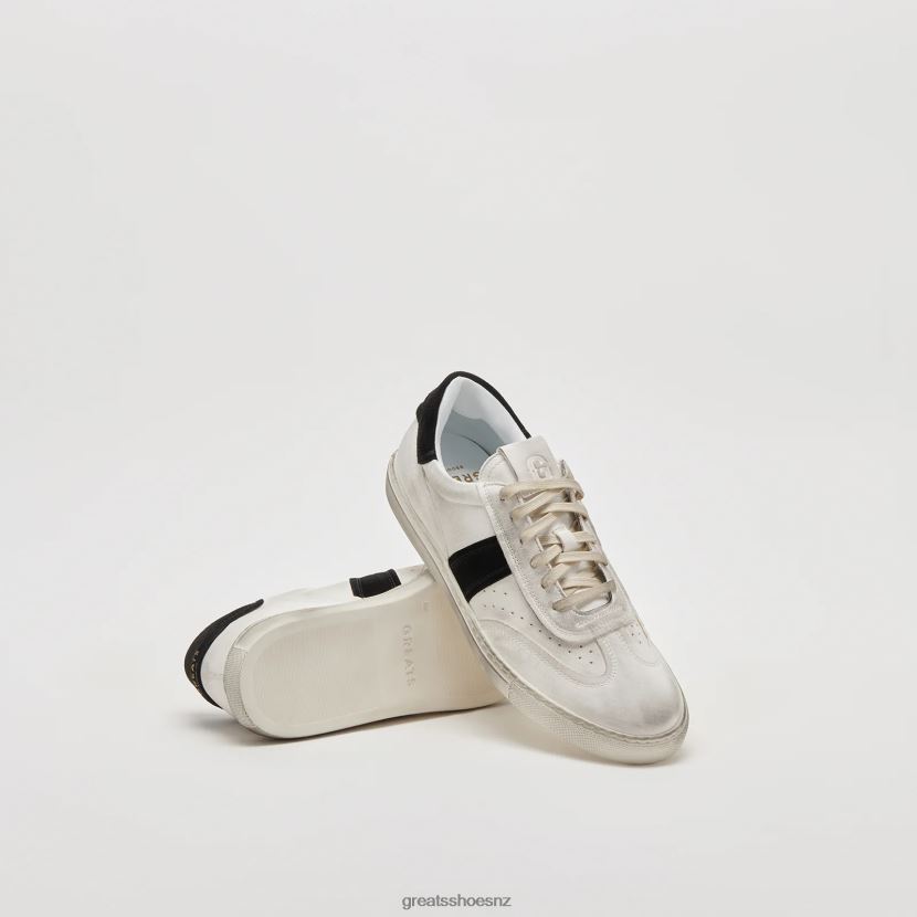 GREATS White Black The Charlie Distressed Shoes ZXBPJD33